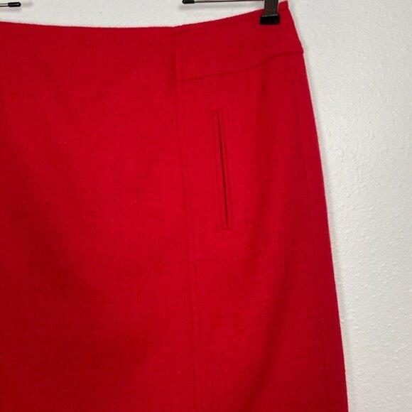 Talbots Petites Size 10p Wool blend Red Pencil Skirt | Office, coquette, holiday - Picture 2 of 8